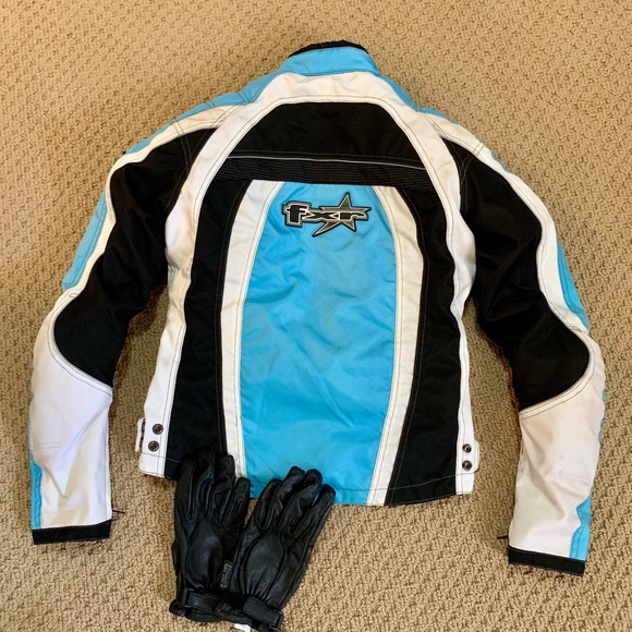 Riding jacket and gloves - Picture 2 of 6